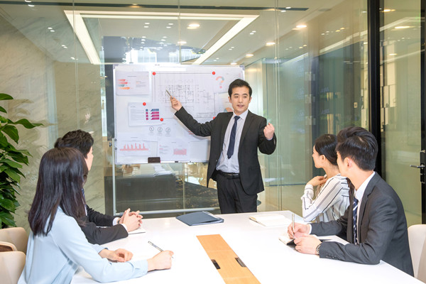 戰(zhàn)略評估：全面評估，提升企業(yè)運營效益