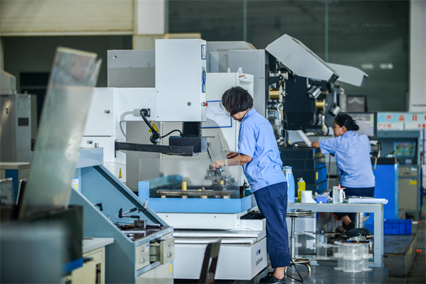 制造業(yè)管理新策略，引領企業(yè)高效運營，提升競爭力