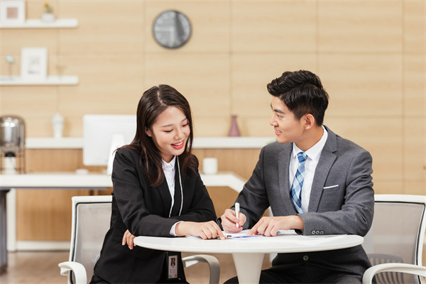 人力資源規(guī)劃：預(yù)測需求，制定合理的人才戰(zhàn)略