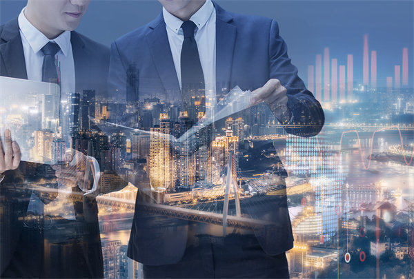 立足企業(yè)實際，制定可行經(jīng)營計劃，確保企業(yè)穩(wěn)健前行