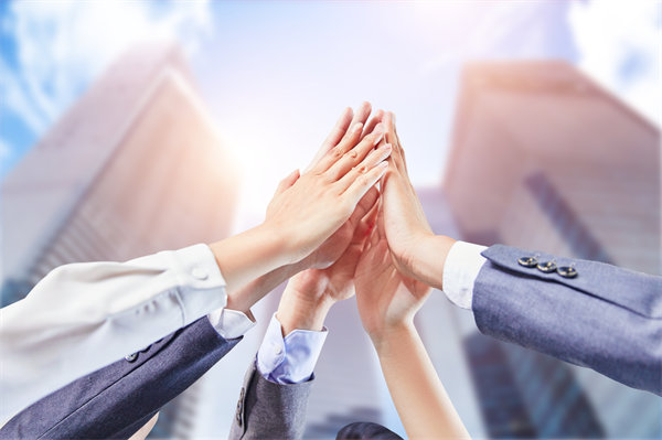 立足企業(yè)實(shí)際，制定可行經(jīng)營計(jì)劃，確保企業(yè)穩(wěn)健前行