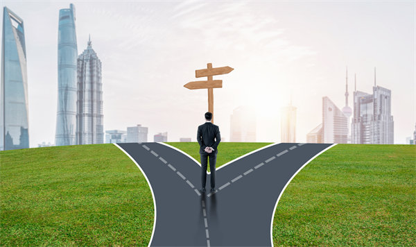 如果一家企業(yè)沒(méi)有明確的經(jīng)營(yíng)戰(zhàn)略，會(huì)有什么樣的風(fēng)險(xiǎn)？