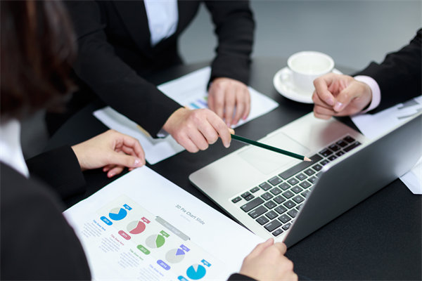企業(yè)存在人力資源問題，是如何制約公司未來發(fā)展的？