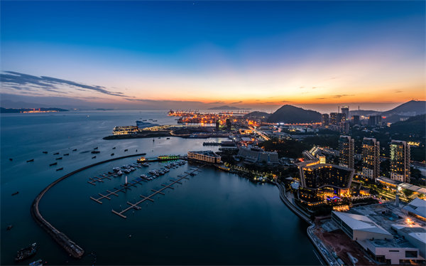 深圳管理咨詢精準(zhǔn)定位企業(yè)痛點(diǎn)，實(shí)現(xiàn)高效轉(zhuǎn)型！