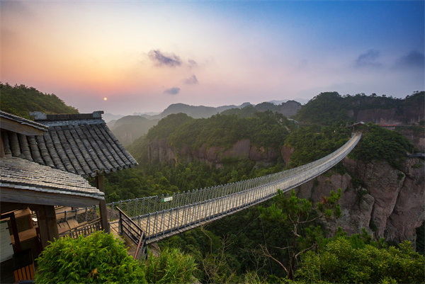 臺(tái)州管理咨詢機(jī)構(gòu)如何助力企業(yè)戰(zhàn)略規(guī)劃落地？