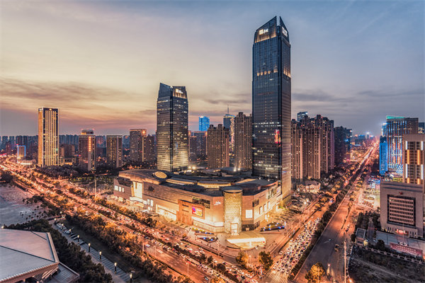 如何精準(zhǔn)定位品牌核心價(jià)值以強(qiáng)化市場(chǎng)競(jìng)爭(zhēng)力？