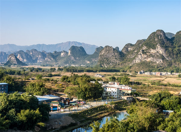 清遠(yuǎn)集團(tuán)管控咨詢公司如何強(qiáng)化集團(tuán)集權(quán)與分權(quán)？