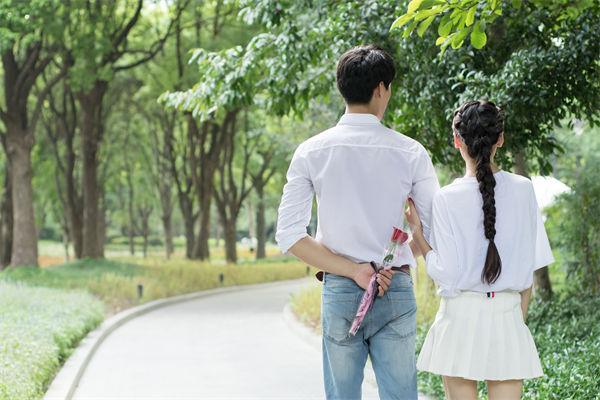 廣東一公司發(fā)錢鼓勵(lì)員工談戀愛，品牌營銷怎么看？