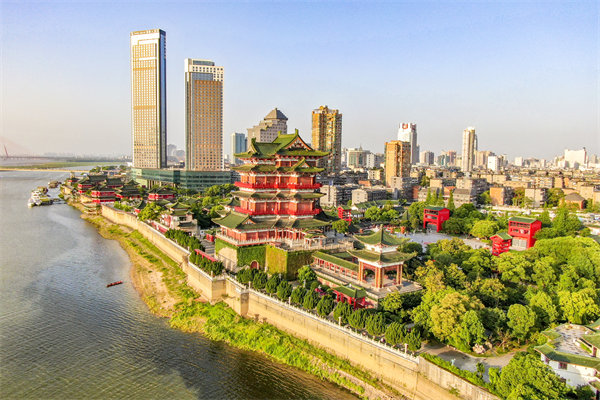 企業(yè)如何借助南昌薪酬咨詢公司優(yōu)化薪酬結(jié)構(gòu)以激勵員工？