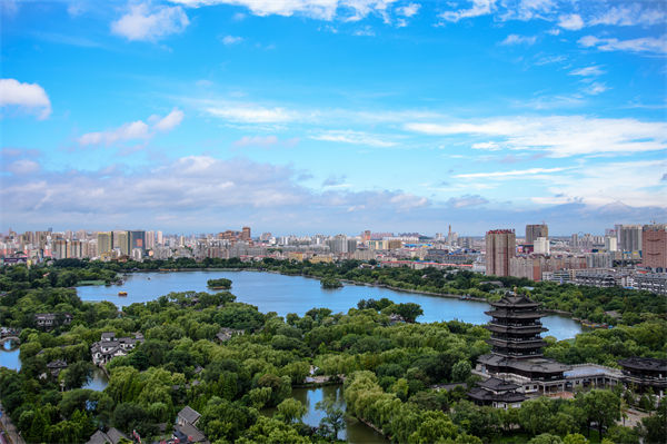 企業(yè)效益下滑，濟(jì)南企業(yè)管理咨詢?nèi)绾尉珳?zhǔn)診斷并逆勢破局？