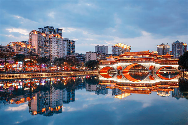 2025年新一線城市名單發(fā)布，對(duì)企業(yè)文化的啟示有？