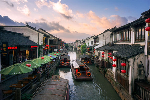 戰(zhàn)略管理如何精準錨定小眾市場，挖掘潛在的藍海？