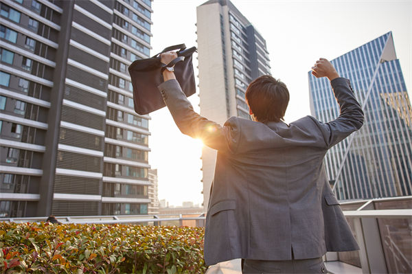 企業(yè)文化分析：為什么越來越多年輕人愛上丑娃娃？