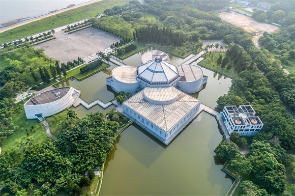 企業(yè)管理遇困想找?guī)褪?，東莞管理咨詢公司排名能指路嗎？