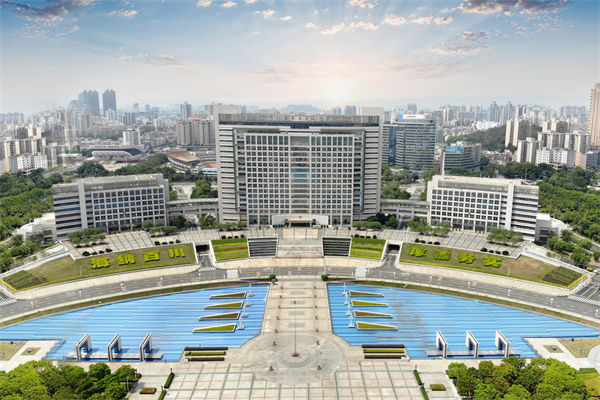 年度計劃寫得漂亮卻落不了地，東莞年度經(jīng)營計劃咨詢公司能抓實嗎？